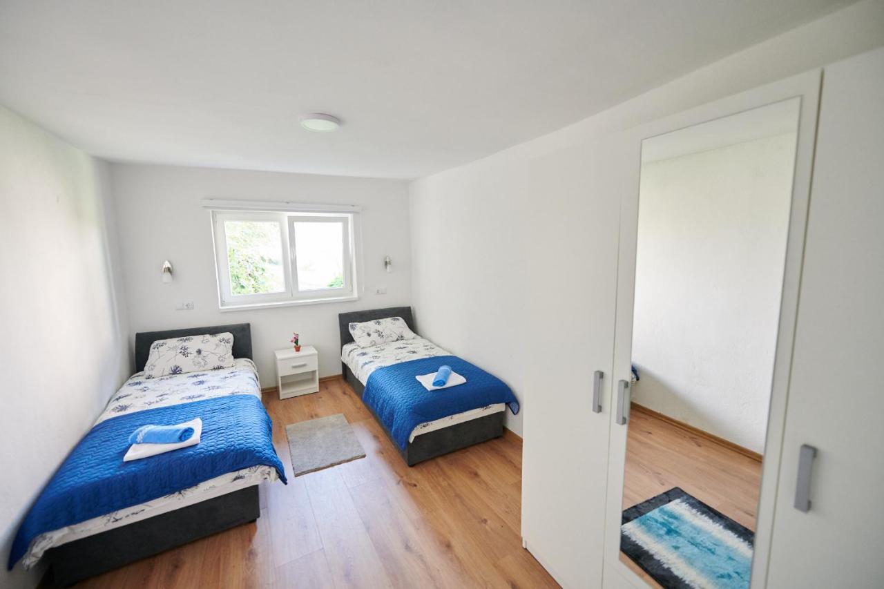 Lovely House Apartment Sarajevo Ngoại thất bức ảnh