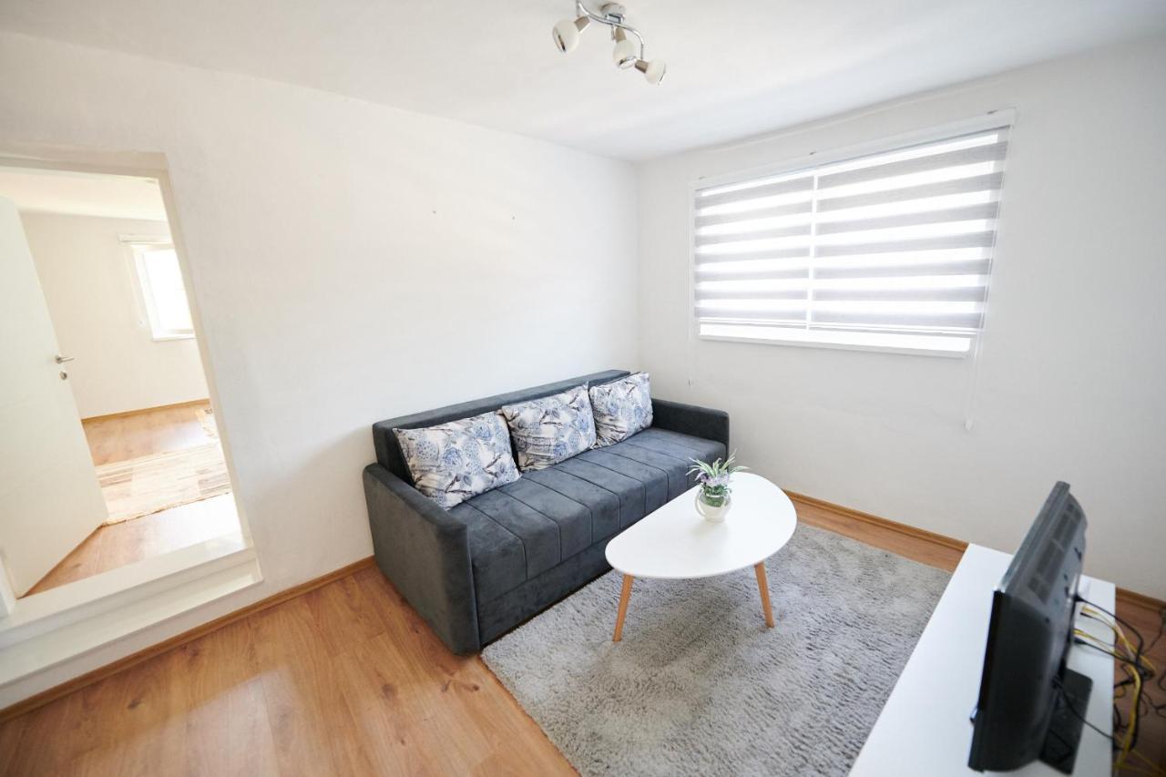 Lovely House Apartment Sarajevo Ngoại thất bức ảnh
